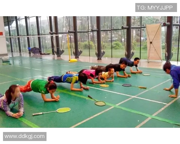 重庆羽毛球队的节奏体系与战术解析探讨羽毛球竞技的深层策略 重庆羽毛球队的节奏体系与战术解析探讨羽毛球竞技的深层策略