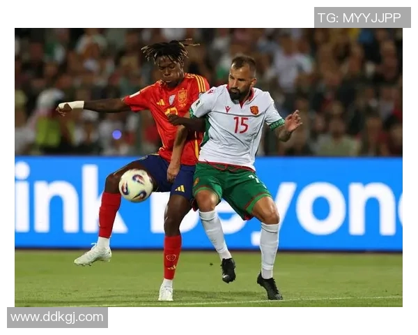 西班牙中卫足球明星阵容全面解析与历史成就回顾