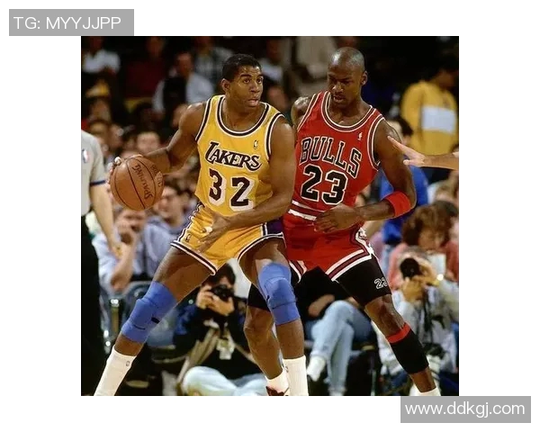 赛后分析：深圳篮球队与成都篮球队在比赛中的战术灵活性对比