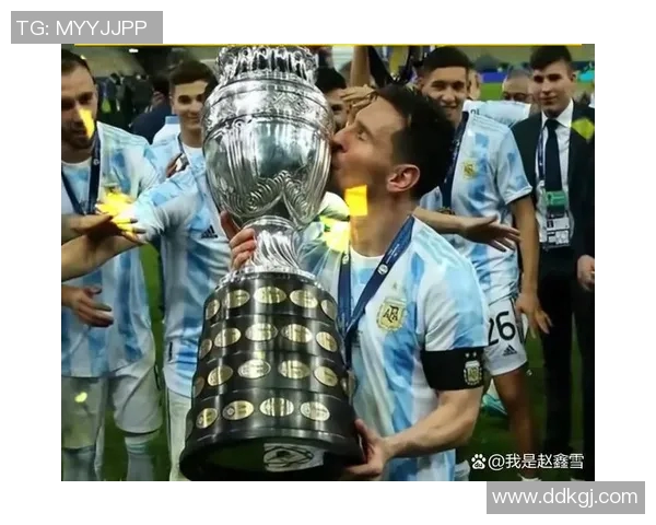 上海足球队意识表现分析与大满贯点评的深度解读